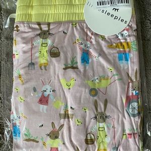 NWT Little Sleepies Women’s XXL Pink hop to it